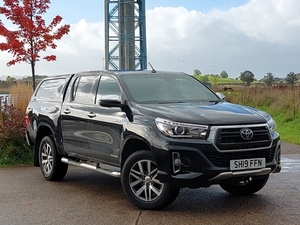 年二手丰田Hilux汽车从欧洲出售热卖2015-2022柴油发动机类型转向左里程条件