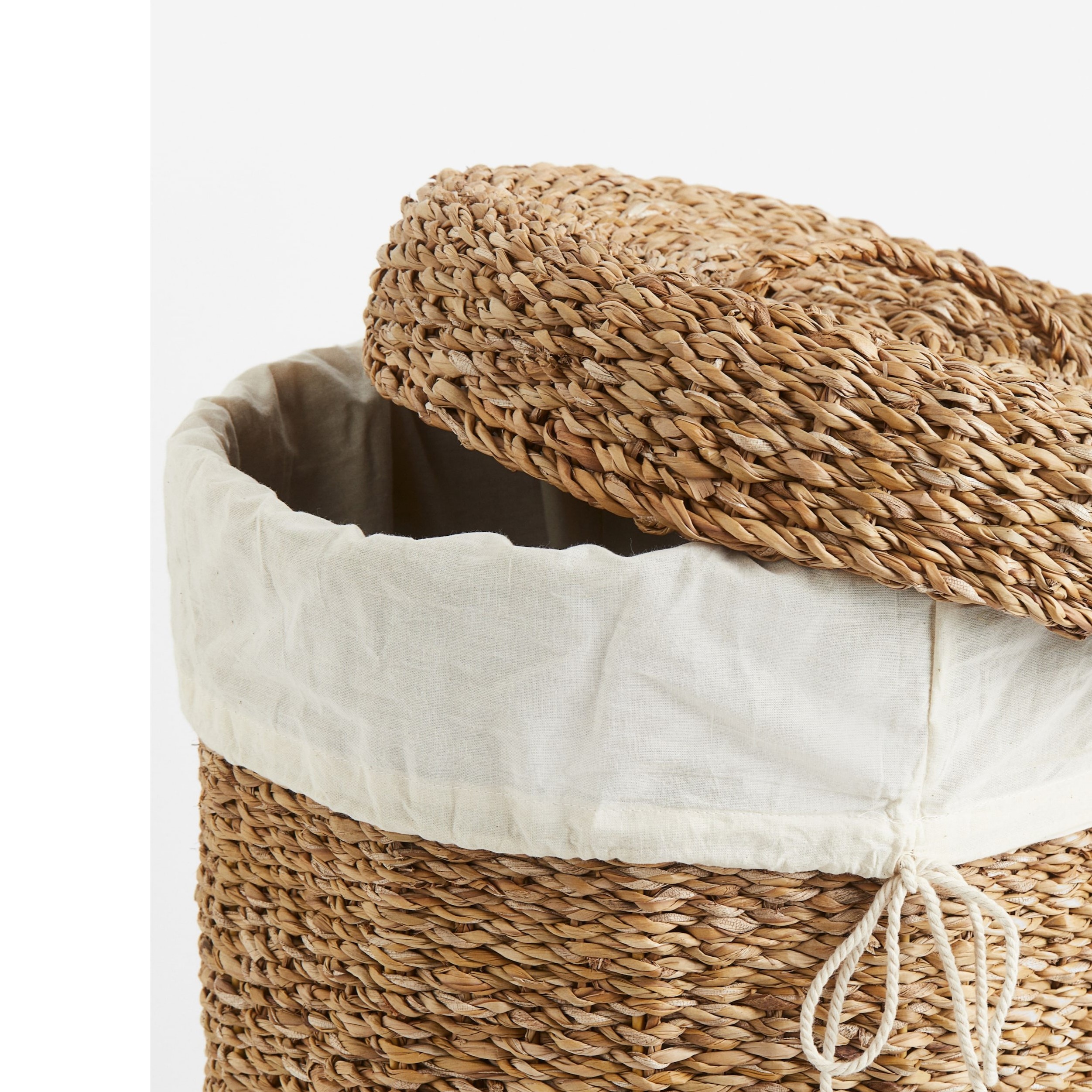 เป็นรูปถ่าย