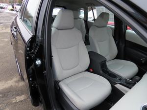 Toyota Corolla Cross L 2023มือสอง - Product Image 3