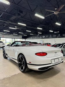 V8-AWD เกียร์อัตโนมัติ2020 B E N T L E Y Continental GTC V8เทอร์โบคู่ - Product Image 4