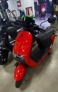 スクーターE110Aオートバイ