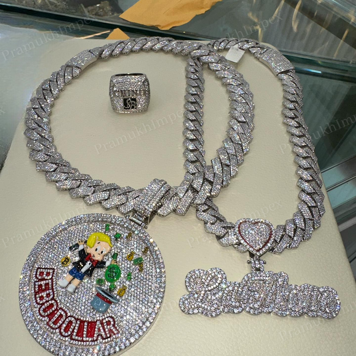 สีเหลือง