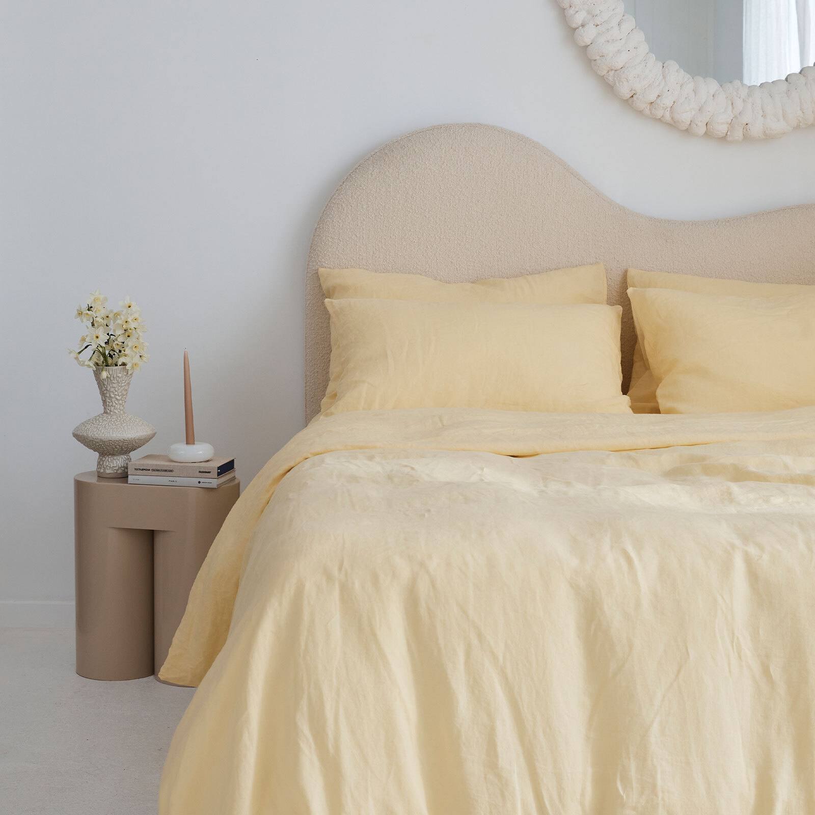 Jaune pastel