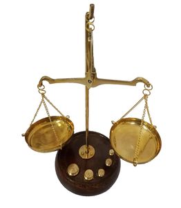 Old Tradicional Goldsmith Peso (tarazu) showpiece Latão Balança Balança Justiça Lei Escala Decoração - Product Image 3