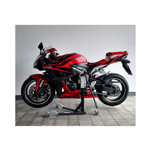 新着ホンダCBR600RRスポーツバイク