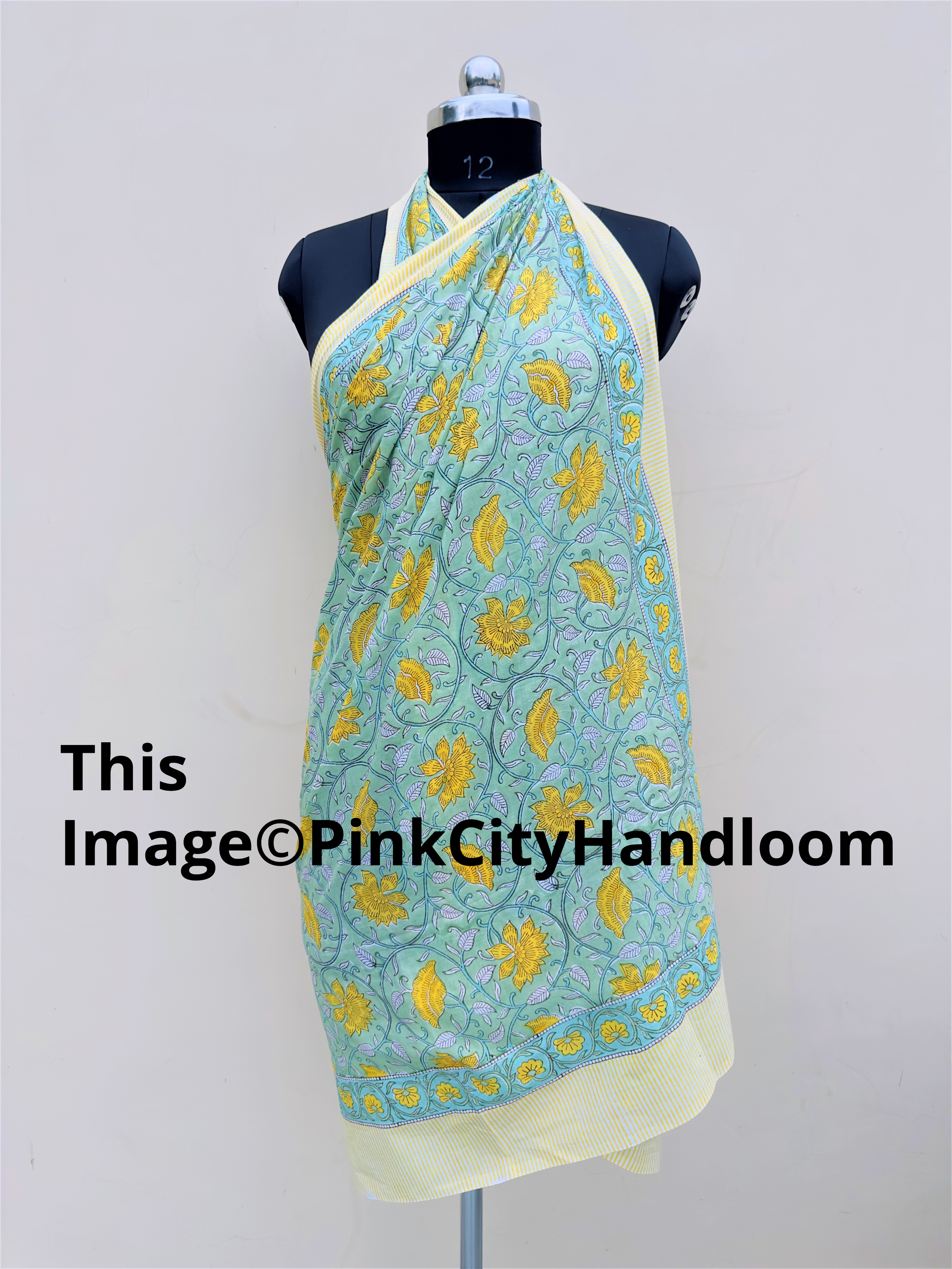 Comme spectacle dans l'image