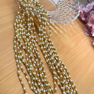結婚披露宴やお祭りの季節のためのインドの手作りデザイナーゴールデンとホワイトカラーモティマラとバーラットスワガットマラ12個セット