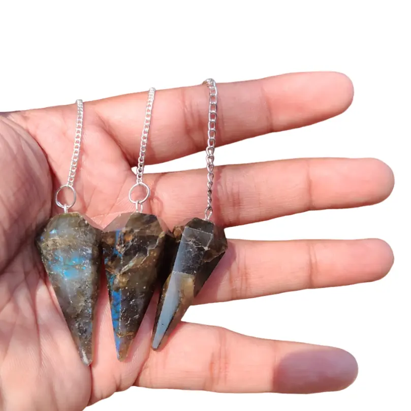 Exclusivo Presente Artesanal Flashy Labradorite Pêndulo Facetado Cone Cura Radiestesia Pêndulo De Cristal Com Cadeia De Alta Qualidade FCE