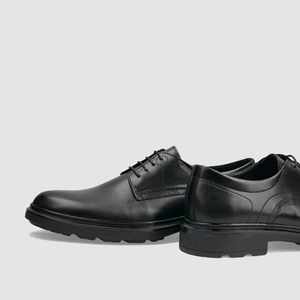 พ่อมดแม่มด C-7455 Skóra czarna licowa - Product Image 4