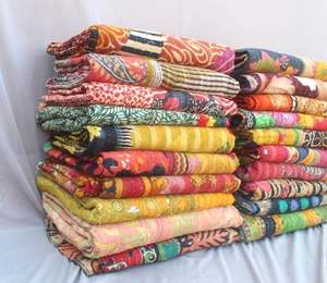 Bán Buôn Cổ Điển Boho Kantha Mền Cổ Ấn Độ Sari Quilt Kantha Ném Chăn Bông Giường Đôi Trải Giường Cho Khách Sạn Sử Dụng - Product Image 1