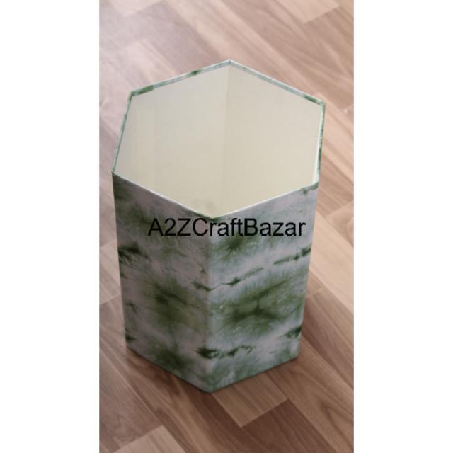 สีเขียวอ่อน