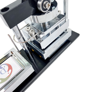 เครื่องผลิตกระดุมแม่เหล็ก80*53มม. เครื่องผลิตป้ายแม่เหล็กติดตู้เย็นทรงสี่เหลี่ยมแบบทำมือ - Product Image 3