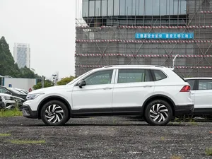 2024 Tiguan L Pro รถเอสยูวีขนาดกลางใหม่เบนซิน AWD FWD มีหลายสี330TSI 380TSI 2.0T 150hp ต้องวางเงินยี่ห้อ