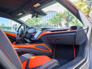 Oldukça kullanılan 2024 RHD Lamborghini Revuelto