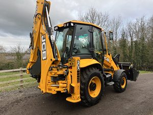 中古コンパクト3CXバックホーローダーJCB <span class=keywords><strong>Kohler</strong></span> 74 HP (55 KW) Diesel Perkins 48L 81kWビッグパフォーマンスホイールローダー用に設計