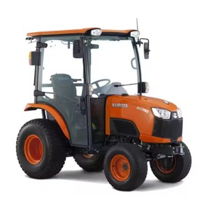 クボタトラクターM7040SU 4x4米国ホイール農業機器