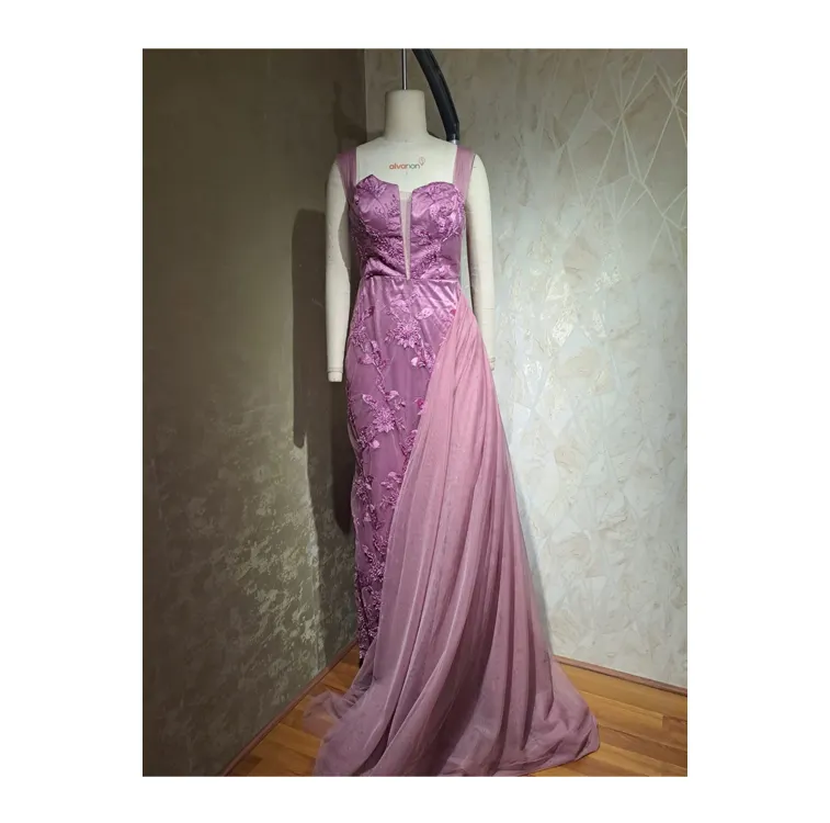 Cazip elbisesi klasik tarzı pamuk malzeme büyük satış dokuma akşam süslü elbise kadınlar için üstün fiyata mevcut