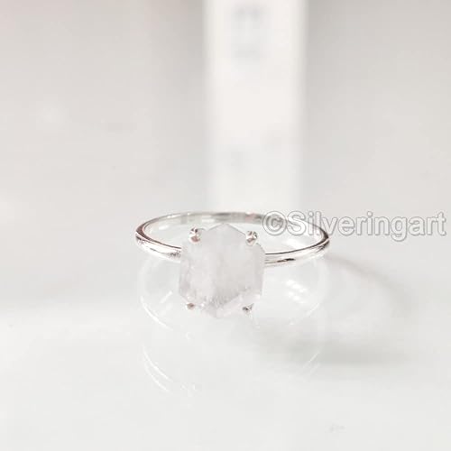 สีขาว