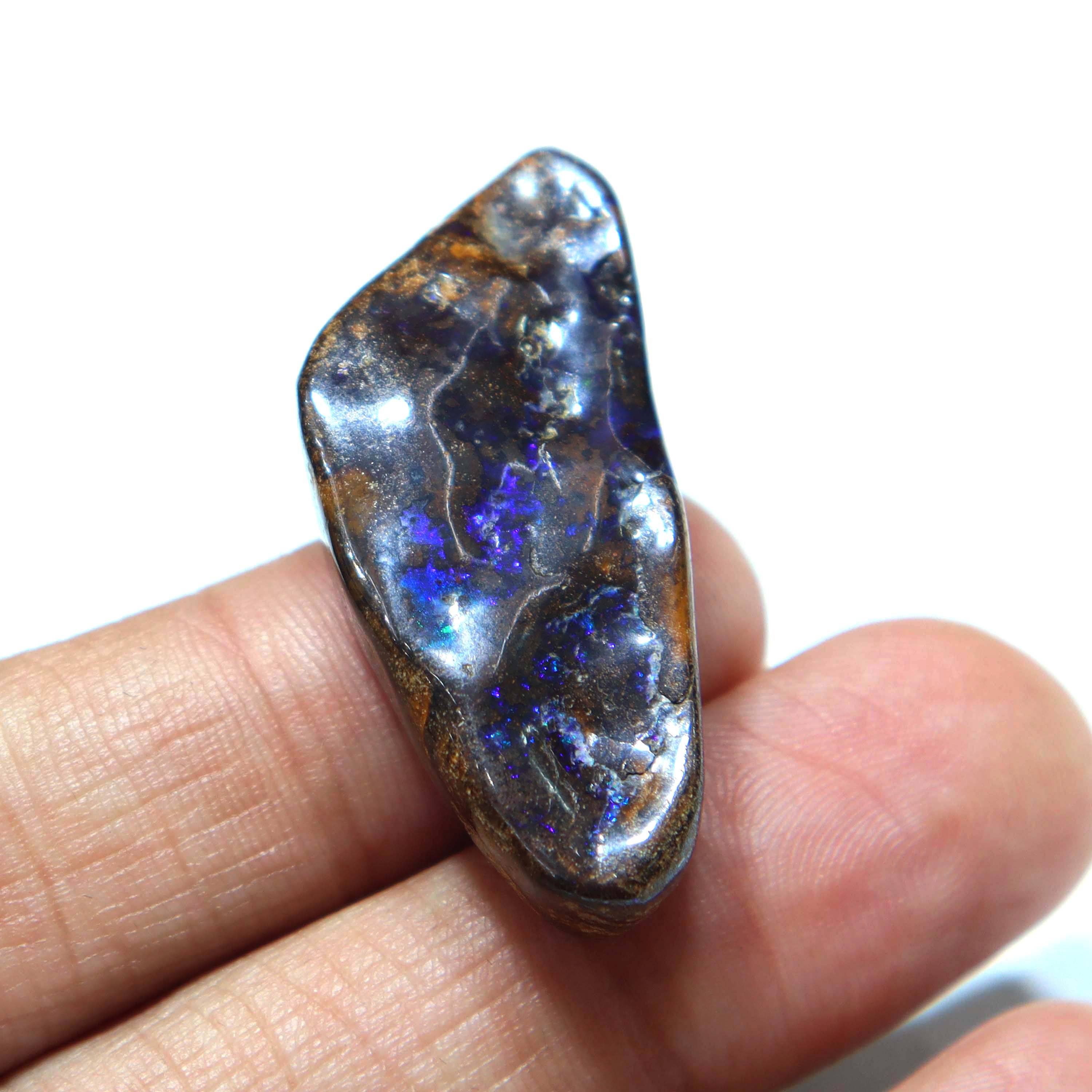 สีน้ำตาล