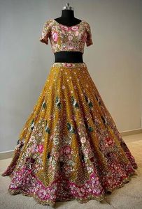 ファッショナブルな大人のソフトバタフライネットワークLehenga <span class=keywords><strong>Choli</strong></span> with Cancan Canvas Patta Sequins Embroidered Indian Pakistani Clothing
