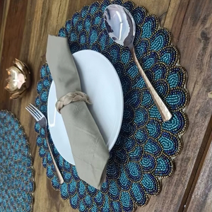 Yuvarlak çizgiler şekil cam boncuklu yer-paspaslar tasarımcı dekoratif masa Placemats hindistan tüm satış fiyata çiftlik için