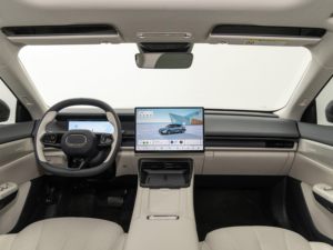 3-speed DHT plug-in hibrid akıllı sürüş yüksek hızlı NOA otomatik park 2024 Lynk & Co 07 EM-P - Product Image 4