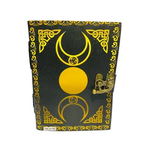 Deri baskı Tripple ay tanrıça dergisi Grimoire dergisi boş büyü gölgeler cadı kitabı not defteri özel hediyeler için - Product Image 1