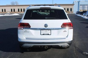 בשימוש 2020 volkswagenay atlas 3.6l פרמיה