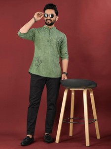 短库尔塔是一种时尚而多功能的传统印度手工编织设计 - Product Image 2