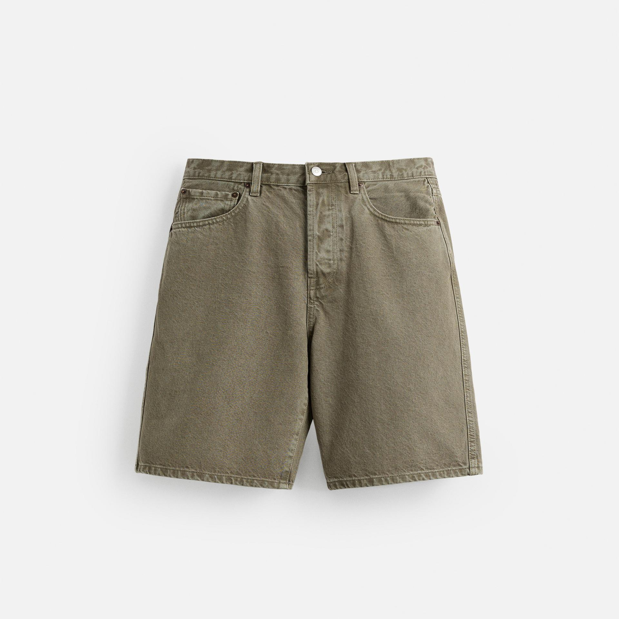 Dark khaki