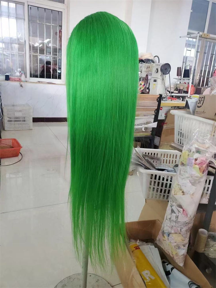 สีเขียว