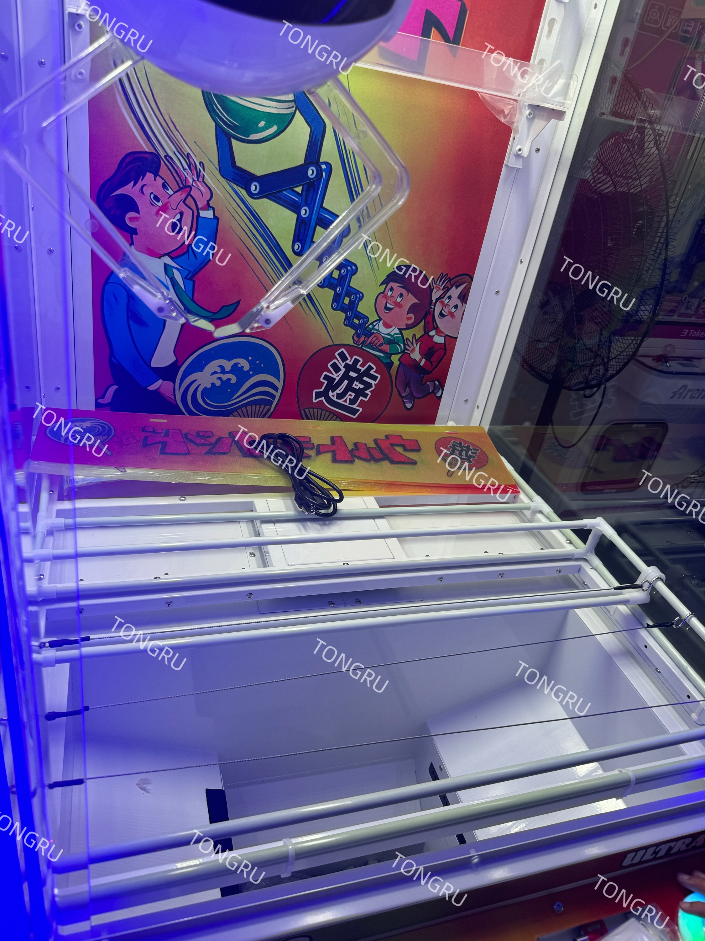 custom 100 display designs and 100 methods gameplay