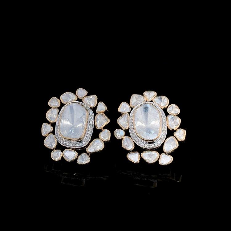 สีเหลืองทอง