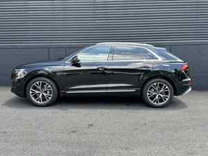 ใช้อย่างสมบูรณ์แบบ2024รถ Q8 Audi - Product Image 3