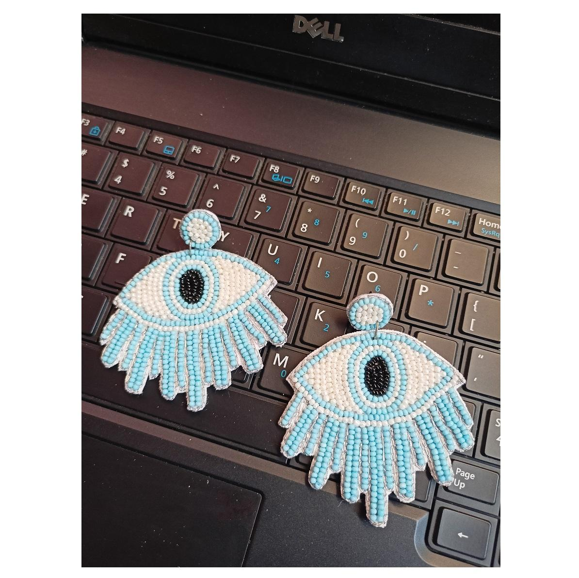 กำหนดเอง