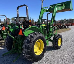 חם מכירה johnn <span class=keywords><strong>deere</strong></span> 6130r טרקטור במלאי חם מכירת טרקטורים הליכה טרקטור חקלאי ציוד 152hp זמין כעת