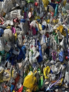 ขวดพลาสติก HDPE, เครื่องจ่ายฯลฯผสมสีก้อนเศษ-เศษพลาสติกสำหรับการรีไซเคิล - Product Image 3