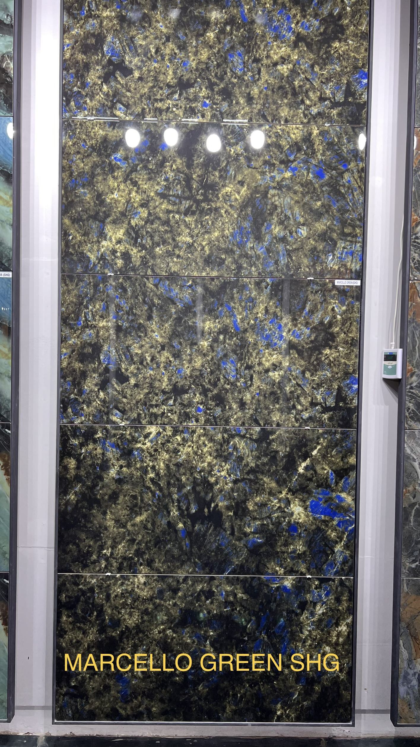 สีเขียว