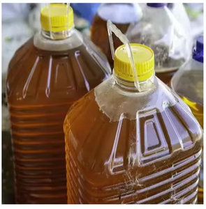 UCO hammaddesinden yapılan araç kullanımı için Bio dizel B100 kullanılmış pişirme yağı/sebze yağı - Product Image 1