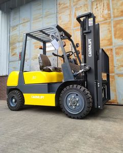 3トンのかなり使用されたディーゼル2トンフォークリフト3000kgフルフォークリフトを購入する。