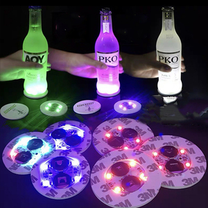 パーティーやバー用の<span class=keywords><strong>LED</strong></span>デザインの<span class=keywords><strong>LED</strong></span>ボトルライトコースター点滅するGlorifier新しいデザインパーティー用品の装飾