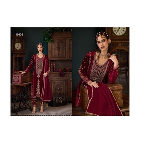 设计师刺绣紫色蓝色天鹅绒Salwar Kameez三件套，配有现成的Kurta Palazzo和Dupatta派对服装