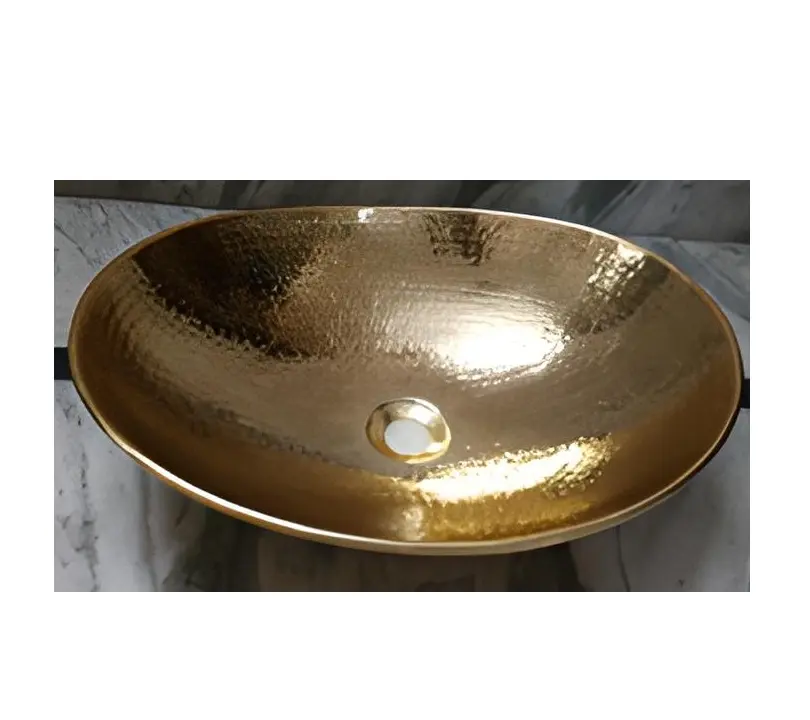 Lavabo ovale martellato in ottone lavabo da bagno lavabo dorato lavabo da appoggio lavabo da appoggio per Hotel di lusso