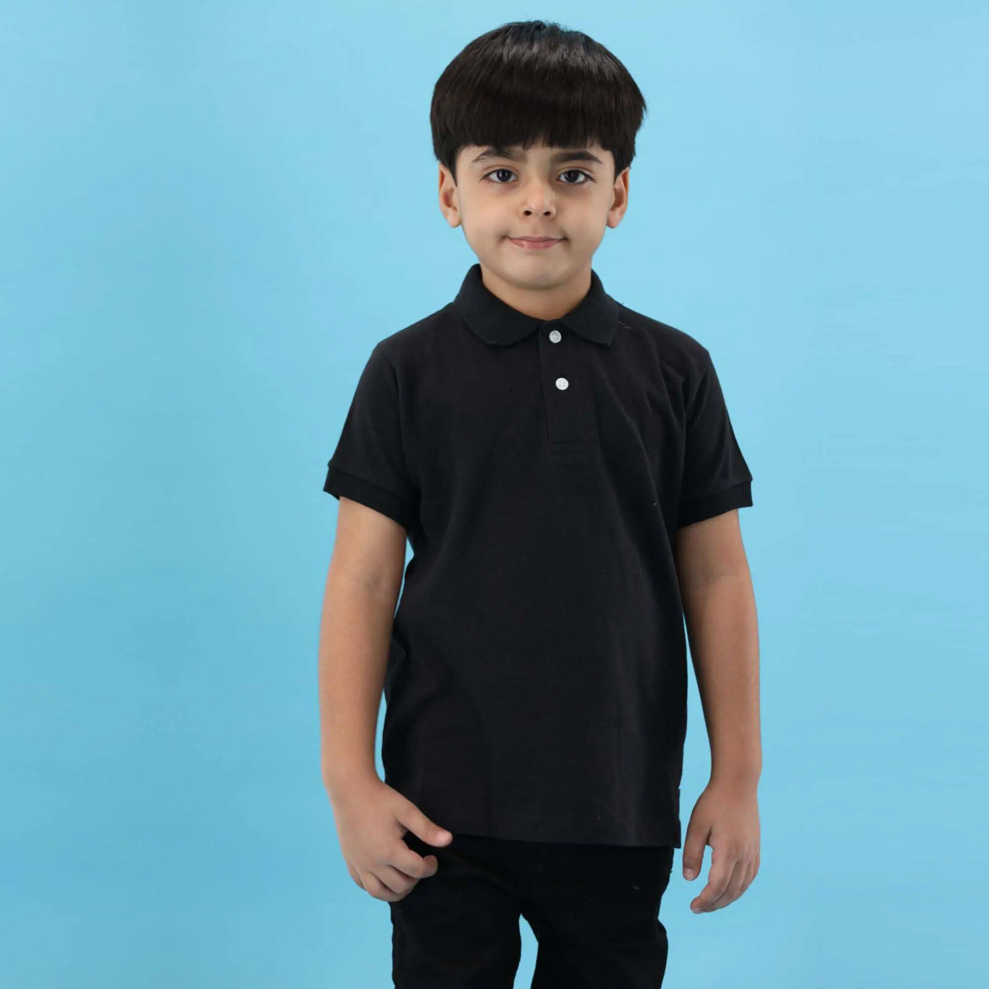 Camiseta de algodón peinado para niños, Polo de manga corta con logotipo bordado personalizado, 100% gsm, color negro, temporada de verano