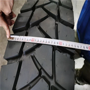 <span class=keywords><strong>4</strong></span>つのタイヤのセット425/65R22.5すべての位置20プライ