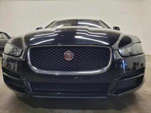 2017 Jaguar XE 25t - Product Image 3
