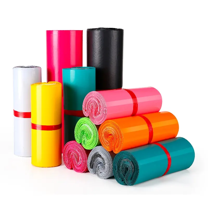 Bolsas de embalaje de correo de ropa adhesivas autosellantes de plástico de color impresas personalizadas para ropa