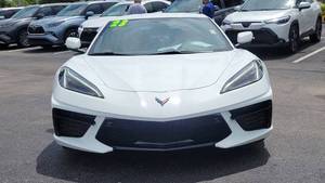 2023 Chevrolet Cor-vette Sting-ray Automatic Manual Gearbox Dark Leather Interior 18-Inch Rims Rear <strong>Camera</strong> FWD Used Condition - Product Image 5