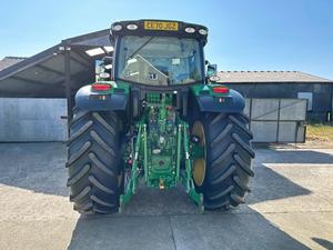 ג 'ון דיר 6155r טרקטור למכירה/155hp מכונות חקלאיות מקוריות במלאי