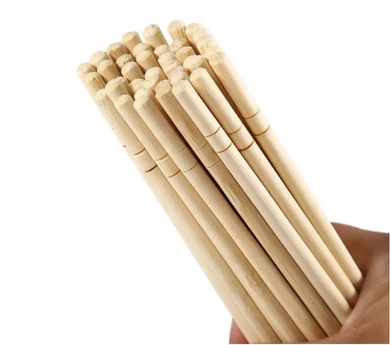 Venta al por mayor de palillos de bambú desechables de Vietnam Cubiertos Juego de utensilios de cocina Exportación mundial Diseño de palillos de bambú GEMELOS/redondos